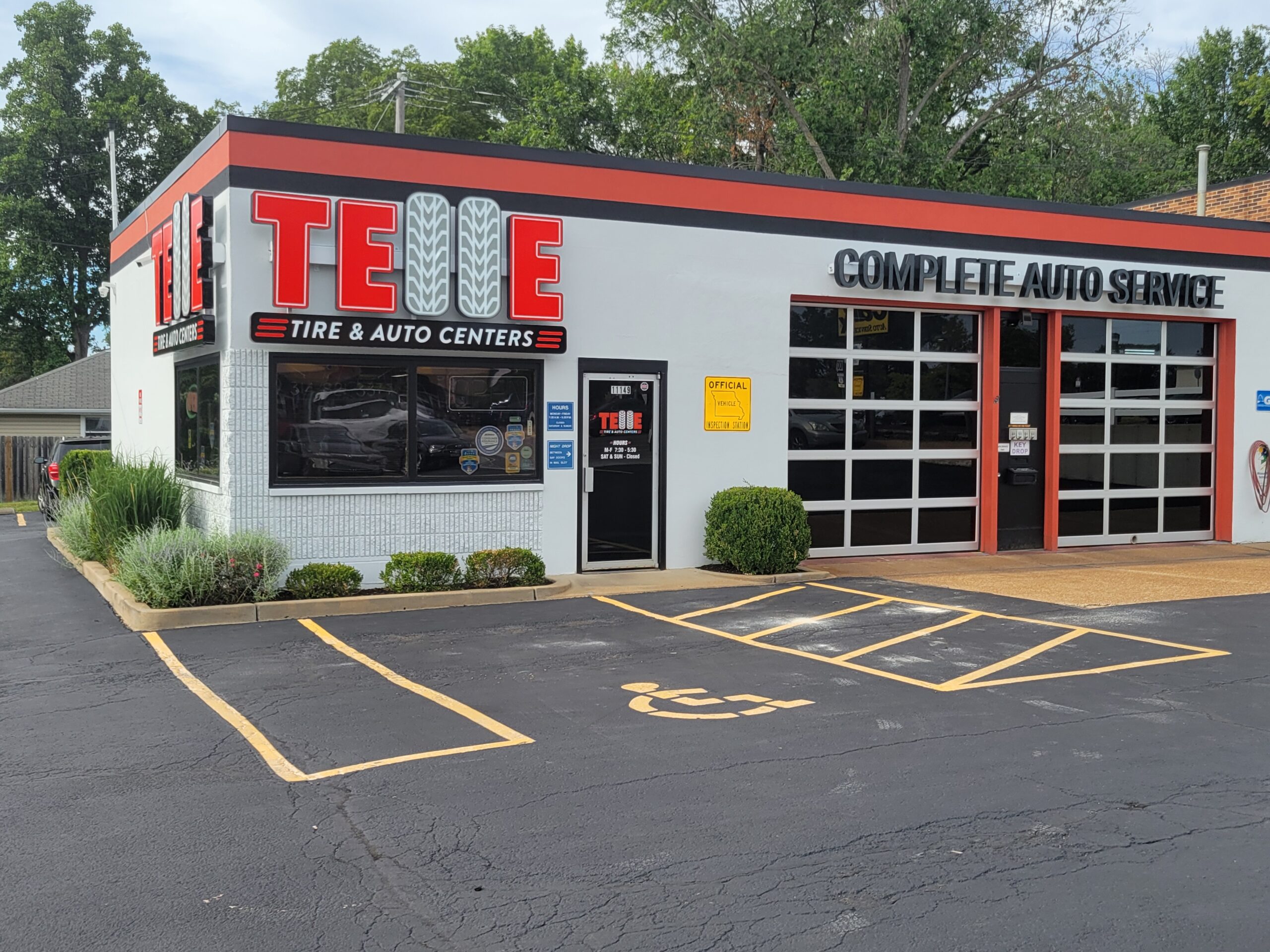 Kirkwood Telle Tire auto shop exterior & garage