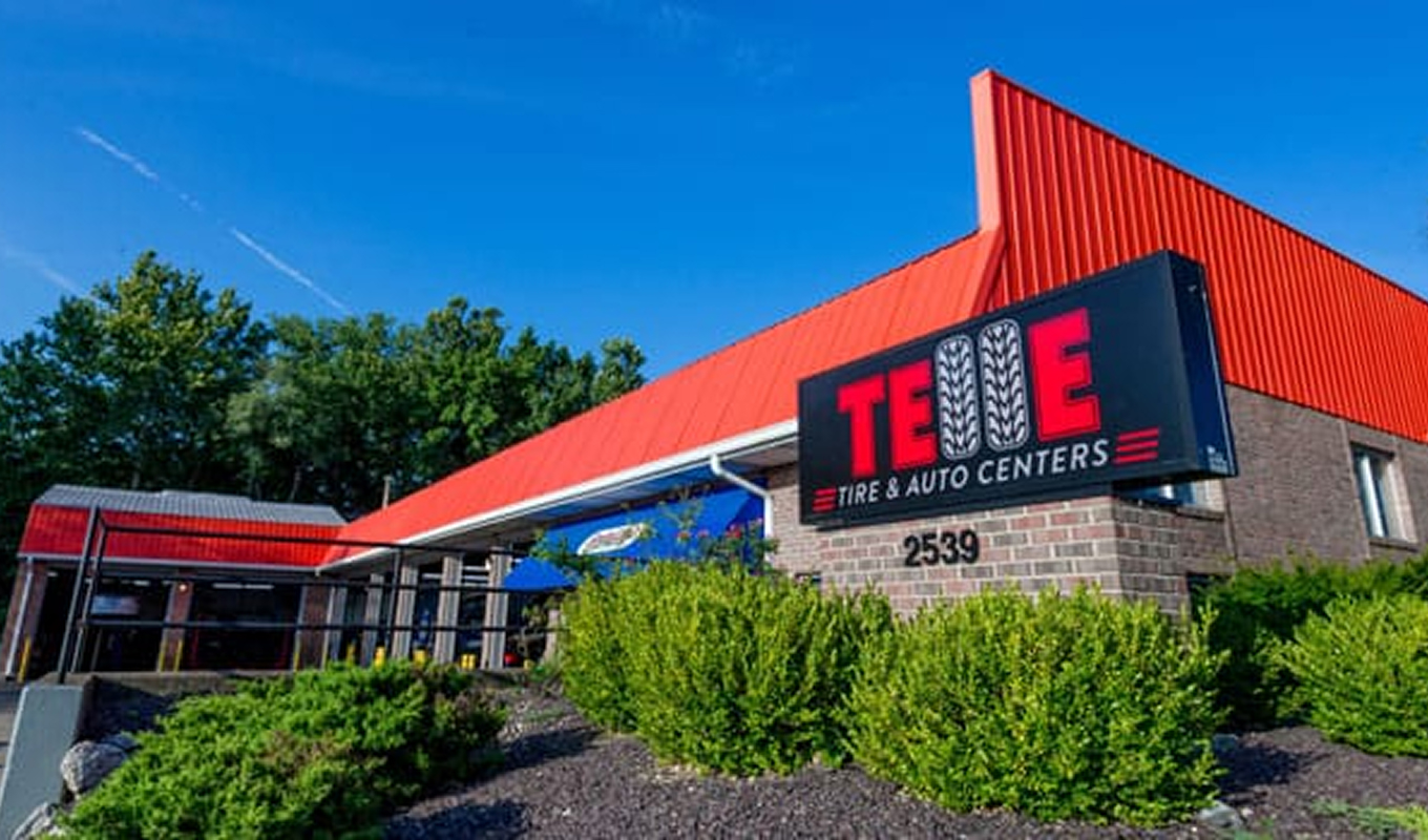 The exterior of the Telle Tire & Auto Centers location in St. Charles, MO.
